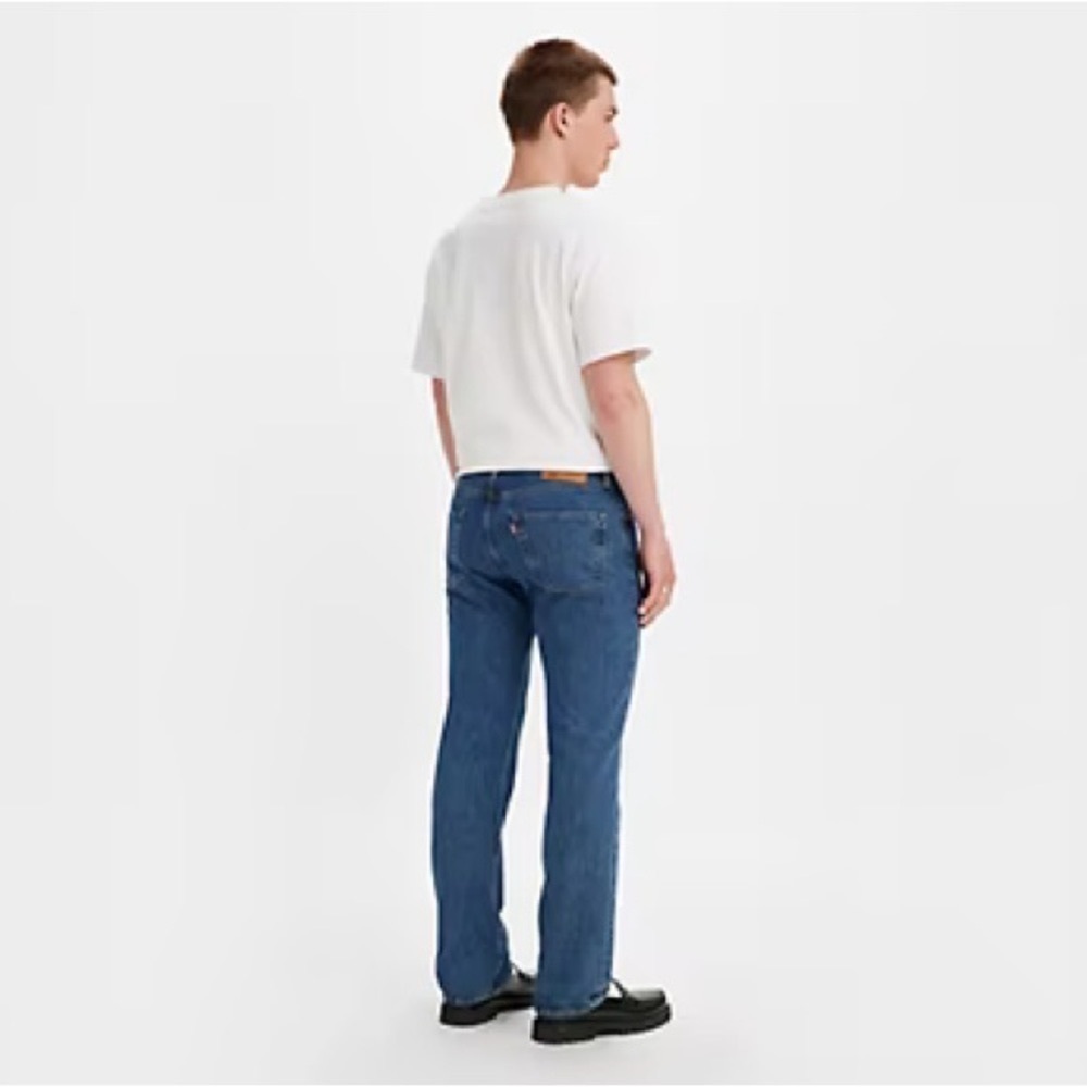 Levi’s PREMIUM 501 Jeans in Classic Dark Wash Size 28x32